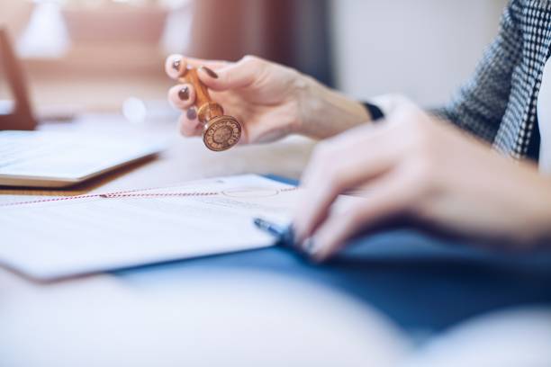 La profession du notaire et ses différents rôles dans les activités quotidiennes et professionnelles