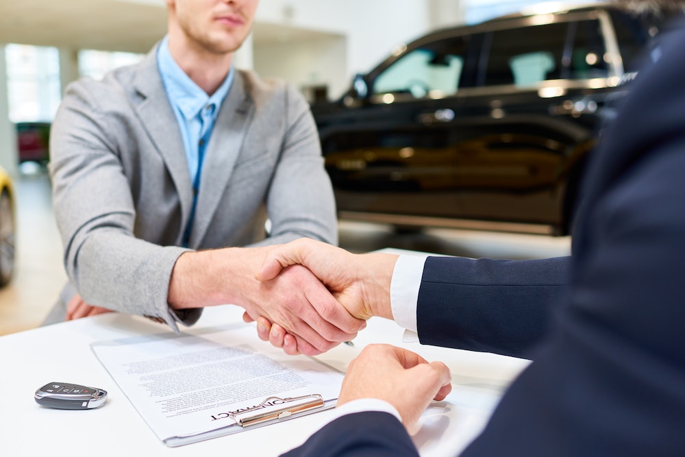 Les obligations légales de l'agence de location de voiture en cas de fraude