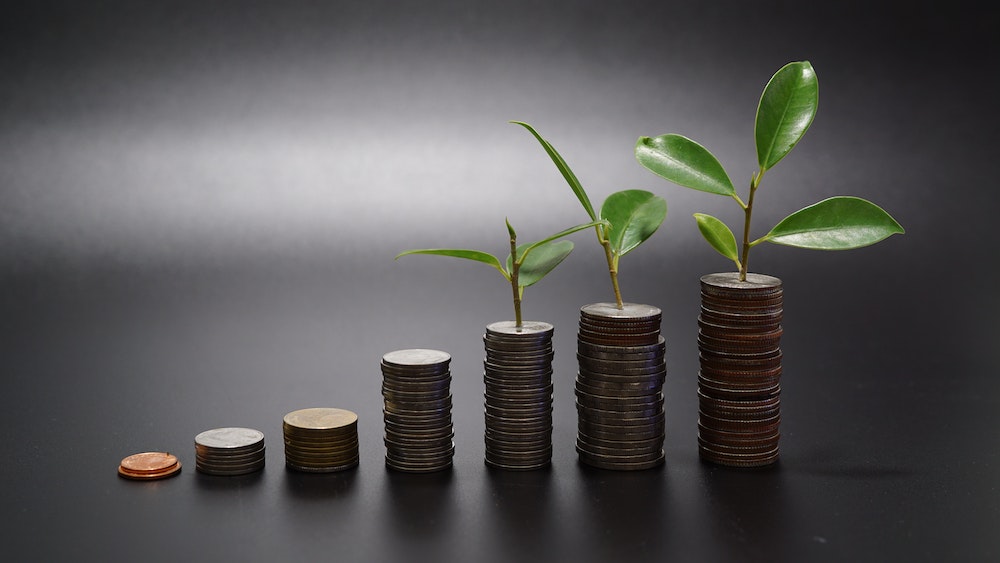 Interdit bancaire : comprendre les enjeux et les solutions pour y faire face