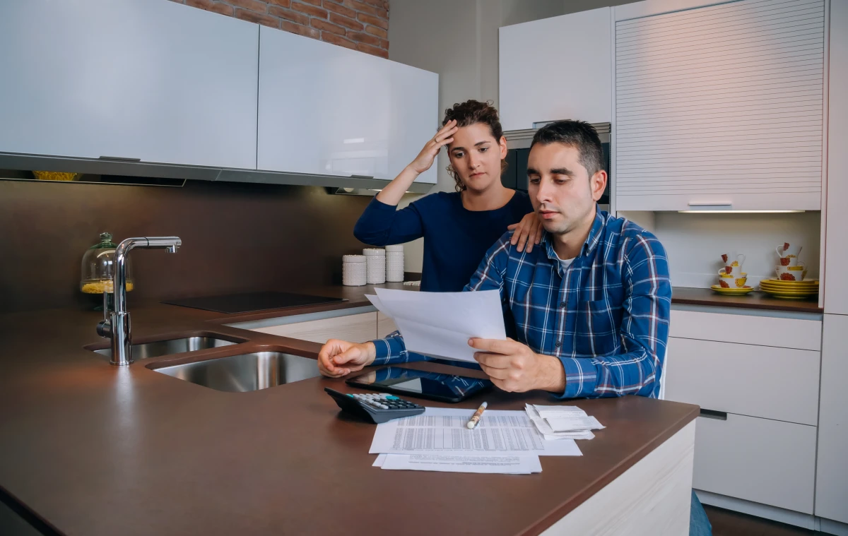 Saisie sur compte bancaire : comprendre et agir face à cette procédure